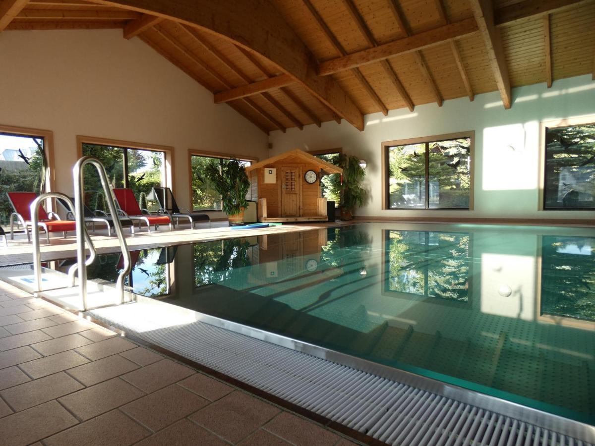 Hotel-Pension Flechsig Hartmannsdorf bei Kirchberg Esterno foto